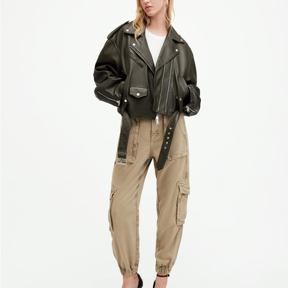 All Saints Washed Olive Cargo Pants! Women’s 6! New W/O Tags. Perfect shape!